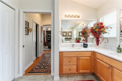 Stunning Designer -TURNKEY Camellia (Gardenia) 3BR/2BA Home PLUS on The Links of Spruce Creek in Florida - for sale on GolfHomes.com, golf home, golf lot