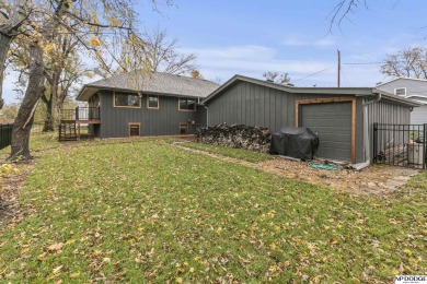 Ken Jansen, M: , ken,   - This beautifully renovated home offers on Shoreline Golf Course in Iowa - for sale on GolfHomes.com, golf home, golf lot