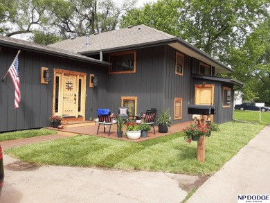 Ken Jansen, M: , ken,   - This beautifully renovated home offers on Shoreline Golf Course in Iowa - for sale on GolfHomes.com, golf home, golf lot