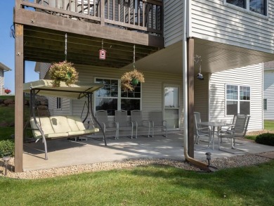 Immaculate detached townhome in the sought-after Fairway on The Ponds Golf Club in Minnesota - for sale on GolfHomes.com, golf home, golf lot