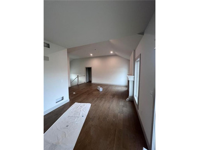 Welcome to this brand-new split entry plan by Dan Rowe on Hidden Valley Golf Course in Missouri - for sale on GolfHomes.com, golf home, golf lot