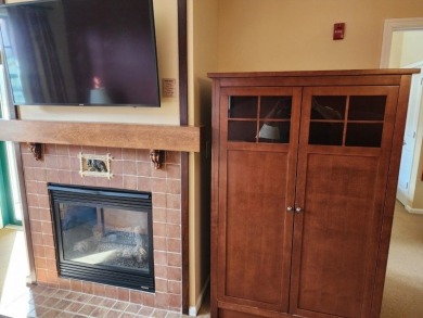 Fabulous!! There's no other way to describe this Top Floor 1 BR on Great Gorge Country Club in New Jersey - for sale on GolfHomes.com, golf home, golf lot