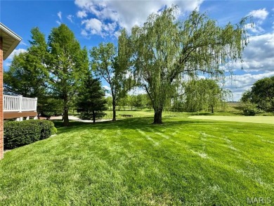 Gorgeous, Meticulously Maintained One-Owner Home on a on Far Oaks Golf Club in Illinois - for sale on GolfHomes.com, golf home, golf lot