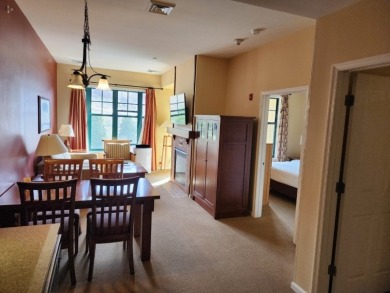 Fabulous!! There's no other way to describe this Top Floor 1 BR on Great Gorge Country Club in New Jersey - for sale on GolfHomes.com, golf home, golf lot