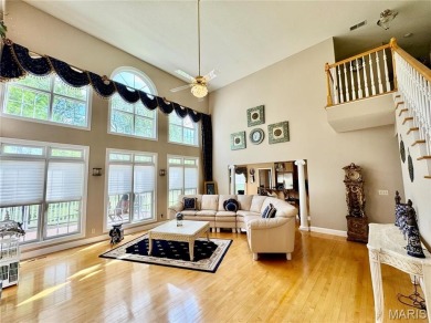 Gorgeous, Meticulously Maintained One-Owner Home on a on Far Oaks Golf Club in Illinois - for sale on GolfHomes.com, golf home, golf lot