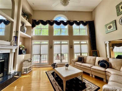 Gorgeous, Meticulously Maintained One-Owner Home on a on Far Oaks Golf Club in Illinois - for sale on GolfHomes.com, golf home, golf lot