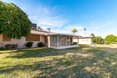 Great retirement home in Sun City! Well maintained Gemini home on Sun City Lakes West and East in Arizona - for sale on GolfHomes.com, golf home, golf lot