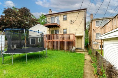 FANTASTIC INVESTMENT OR OWNER OCCUPIED BUILDING IN PRIME HARWOOD on Ridgemoor Country Club in Illinois - for sale on GolfHomes.com, golf home, golf lot