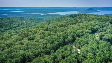 Welcome home in the serene & scenic community of Fairfield Bay on Indian Hills Country Club in Arkansas - for sale on GolfHomes.com, golf home, golf lot
