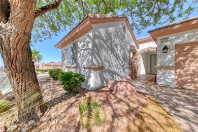 Beautiful Carolina Model on a corner lot with great curb appeal on Revere Golf Club in Nevada - for sale on GolfHomes.com, golf home, golf lot