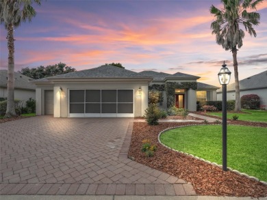 NO BOND or NO CDD FEES. REFRESHED Johnstown Model in Del Webb on Eagle Ridge At Spruce Creek Country Club in Florida - for sale on GolfHomes.com, golf home, golf lot
