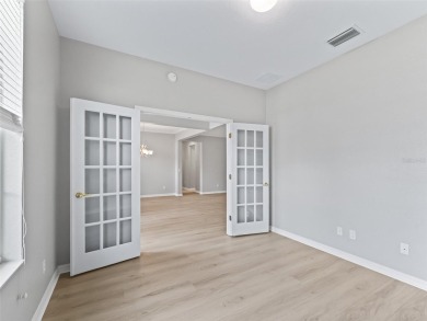 NO BOND or NO CDD FEES. REFRESHED Johnstown Model in Del Webb on Eagle Ridge At Spruce Creek Country Club in Florida - for sale on GolfHomes.com, golf home, golf lot