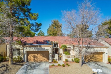 This desirable 1,196 sq. ft. Franklin model townhome in Sun City on Highland Falls Golf Club in Nevada - for sale on GolfHomes.com, golf home, golf lot