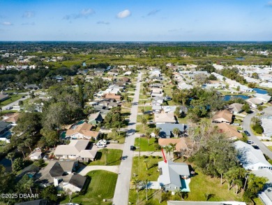 ***NO HISTORY OF FLOODING***PRICED TO SELL*** MAKE ALL OFFERS on Hidden Lakes Golf Club in Florida - for sale on GolfHomes.com, golf home, golf lot