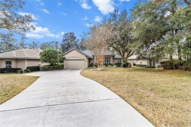 CHARM GALORE IN THIS OPEN CONCEPT, BEAUTIFULLY RENOVATED on Black Diamond Ranch Golf Course in Florida - for sale on GolfHomes.com, golf home, golf lot