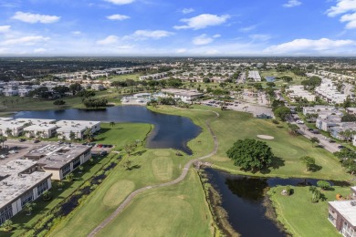 Come check out this beautifully updated ground-floor CBS 2-bed on Kings Point Golf -Flanders Way in Florida - for sale on GolfHomes.com, golf home, golf lot