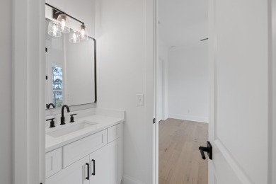 EXCLUSIVE LUXURY IN BEAUTIFUL HARBOR CLUB, A GATED LAKE OCONEE on Harbor Club Golf and Country Club in Georgia - for sale on GolfHomes.com, golf home, golf lot