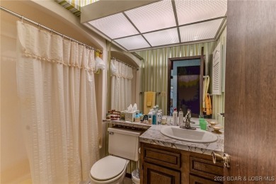 Spacious 3 bedroom condo offering generous living space & is on Seasons Ridge At Four Seasons in Missouri - for sale on GolfHomes.com, golf home, golf lot