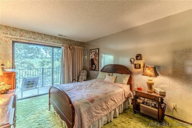 Spacious 3 bedroom condo offering generous living space & is on Seasons Ridge At Four Seasons in Missouri - for sale on GolfHomes.com, golf home, golf lot