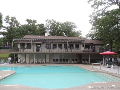 Spacious 3 bedroom condo offering generous living space & is on Seasons Ridge At Four Seasons in Missouri - for sale on GolfHomes.com, golf home, golf lot