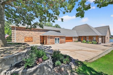 Welcome to this beautifully upgraded 3-bedroom, 3-bath home in on Lake Kiowa Golf Course in Texas - for sale on GolfHomes.com, golf home, golf lot