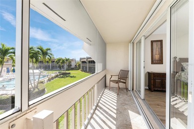 Under contract-accepting backup offers. Light, bright, and on Saint Andrews South Golf Club in Florida - for sale on GolfHomes.com, golf home, golf lot