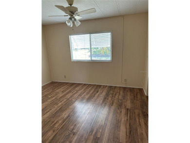 55+ gated golf course community.  (PRICE REDUCED) Newly updated on Zellwood Station Country Club in Florida - for sale on GolfHomes.com, golf home, golf lot