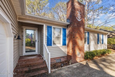Welcome to this well maintained 3-bedroom, 2-bathroom home on Harbour Point Golf Club in North Carolina - for sale on GolfHomes.com, golf home, golf lot
