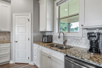 Welcome to 7757 Freestone Dr, a beautiful 2023 built home on Oak Hurst Golf Course in Texas - for sale on GolfHomes.com, golf home, golf lot