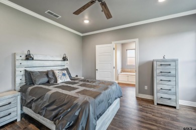 Welcome to 7757 Freestone Dr, a beautiful 2023 built home on Oak Hurst Golf Course in Texas - for sale on GolfHomes.com, golf home, golf lot