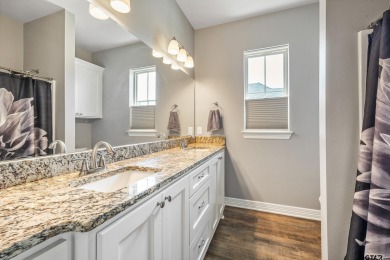 Welcome to 7757 Freestone Dr, a beautiful 2023 built home on Oak Hurst Golf Course in Texas - for sale on GolfHomes.com, golf home, golf lot