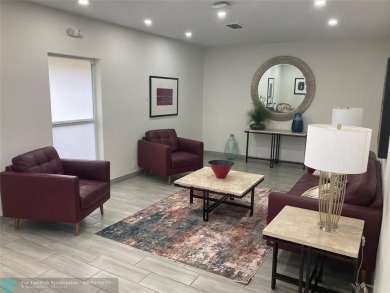 Great opportunity for you to own this spacious condominium, with on Oaks Country Club in Florida - for sale on GolfHomes.com, golf home, golf lot