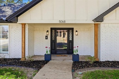 Custom Luxury in Meadow Lakes-Pool, Spa & Designer Upgrades on Iron Horse Golf Course in Texas - for sale on GolfHomes.com, golf home, golf lot