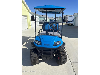 Gorgeous Aloha Cottage! The largest of the cottage models on LPGA International Golf Course in Florida - for sale on GolfHomes.com, golf home, golf lot