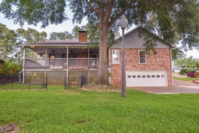 Welcome to 104 Williamsburg Ln., Bullard, TX 75757, a on Emerald Bay Club in Texas - for sale on GolfHomes.com, golf home, golf lot