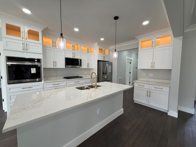 This 3 bedroom/2.5 bath new construction home is a perfect blend on Glade Springs Resort Golf Course in West Virginia - for sale on GolfHomes.com, golf home, golf lot