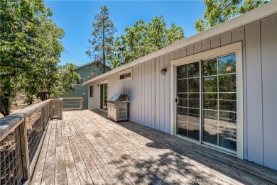 Say hello to this charming 2 bedroom stick-built home in the on Hidden Valley Lake Golf and Country Club in California - for sale on GolfHomes.com, golf home, golf lot