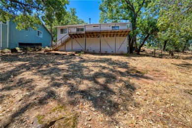 Say hello to this charming 2 bedroom stick-built home in the on Hidden Valley Lake Golf and Country Club in California - for sale on GolfHomes.com, golf home, golf lot