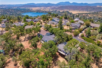 Say hello to this charming 2 bedroom stick-built home in the on Hidden Valley Lake Golf and Country Club in California - for sale on GolfHomes.com, golf home, golf lot