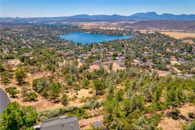 Say hello to this charming 2 bedroom stick-built home in the on Hidden Valley Lake Golf and Country Club in California - for sale on GolfHomes.com, golf home, golf lot