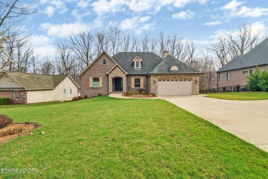 Immaculate custom home in Fairfield Glade (built by BK Homes) on Stonehenge Golf Course in Tennessee - for sale on GolfHomes.com, golf home, golf lot