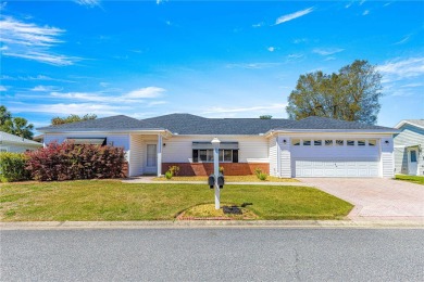 Welcome to this Lovely Extended Palm Model 2 Bedroom 2 Bathroom on The Links of Spruce Creek in Florida - for sale on GolfHomes.com, golf home, golf lot