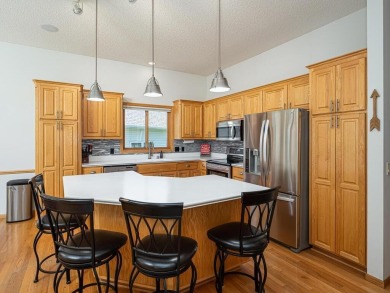 Beautifully Updated Detached Townhome on the Wilds 12th hole on The Wilds Golf Club in Minnesota - for sale on GolfHomes.com, golf home, golf lot