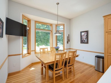 Beautifully Updated Detached Townhome on the Wilds 12th hole on The Wilds Golf Club in Minnesota - for sale on GolfHomes.com, golf home, golf lot