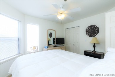Welcome to your lake escape! This beautiful, first floor, 3-bed on Bear Creek Valley Golf Club in Missouri - for sale on GolfHomes.com, golf home, golf lot