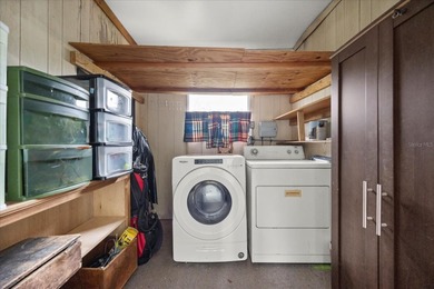 Rare opportunity in Zellwood Station! This 2-bedroom 1990 home on Zellwood Station Country Club in Florida - for sale on GolfHomes.com, golf home, golf lot