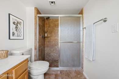 Beautiful 3 bedroom, 2.5 bathroom tri-level townhome in the on Dobson Ranch Municipal Golf Course in Arizona - for sale on GolfHomes.com, golf home, golf lot