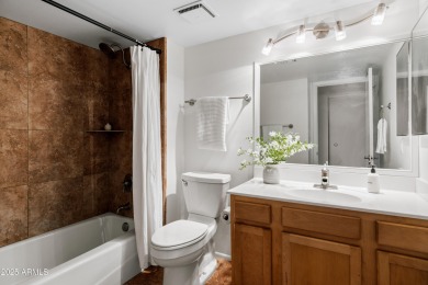 Beautiful 3 bedroom, 2.5 bathroom tri-level townhome in the on Dobson Ranch Municipal Golf Course in Arizona - for sale on GolfHomes.com, golf home, golf lot