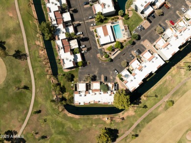 Beautiful 3 bedroom, 2.5 bathroom tri-level townhome in the on Dobson Ranch Municipal Golf Course in Arizona - for sale on GolfHomes.com, golf home, golf lot