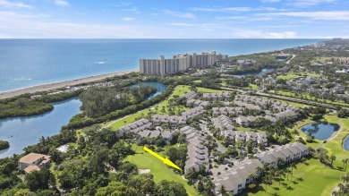 WOW! HIGHLY SOUGHT AFTER & rarely avail PET FRIENDLY END UNIT on on Jupiter Dunes Golf Course in Florida - for sale on GolfHomes.com, golf home, golf lot
